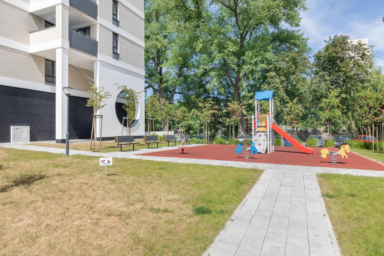 Apartamenty Platany Z Parkingiem By Noclegi Renters Kołobrzeg Εξωτερικό φωτογραφία